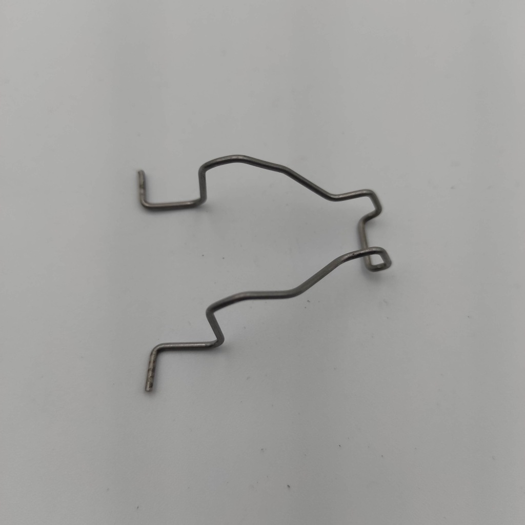 фото №1, Megane ii пружинка кронштейн лампочка h7