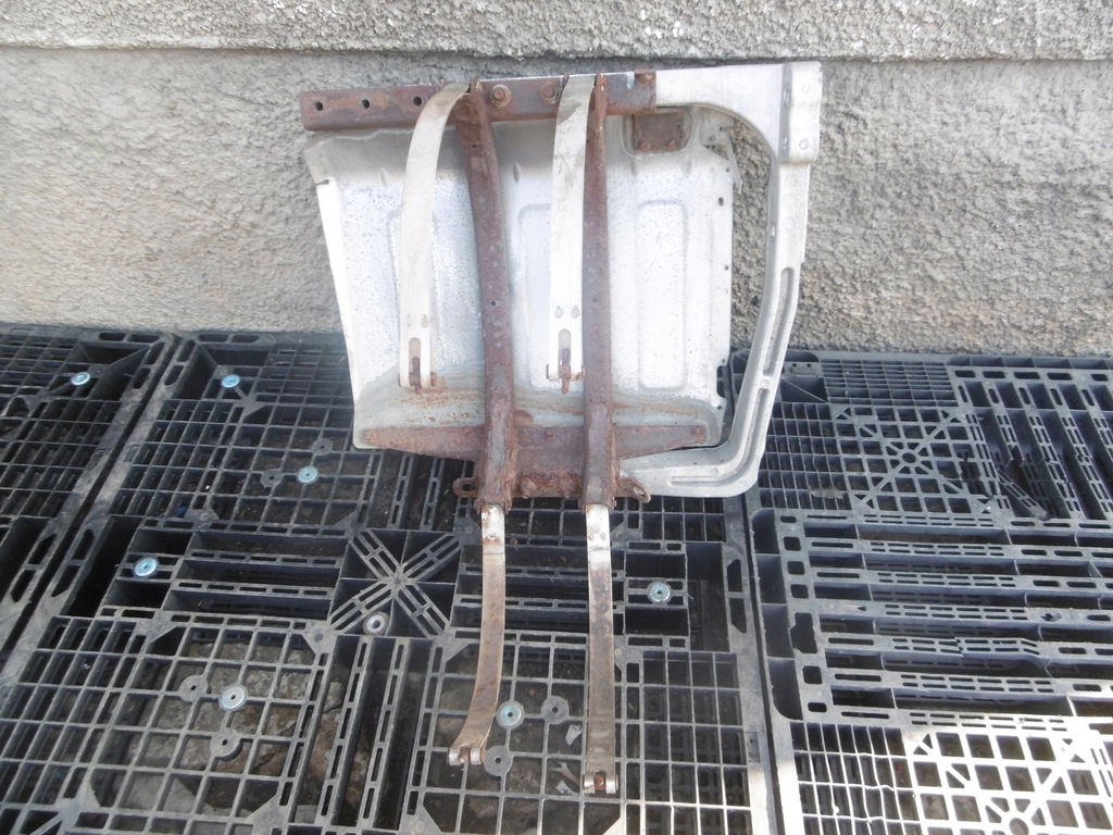 фото №1, Кронштейн кронштейн глушника renault premium dxi