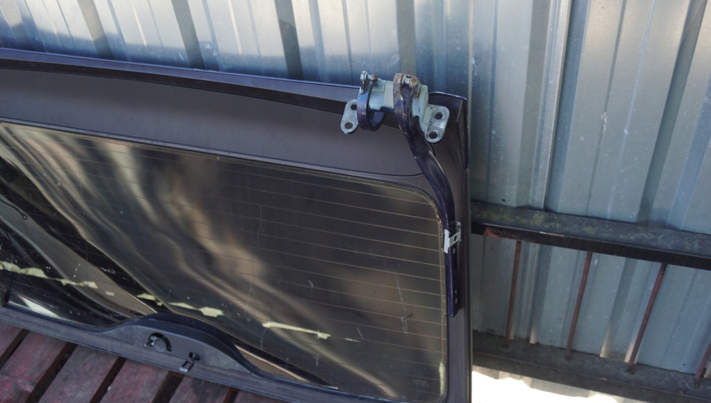 фото №10, Стекло крышки багажника задняя vw touareg 7l