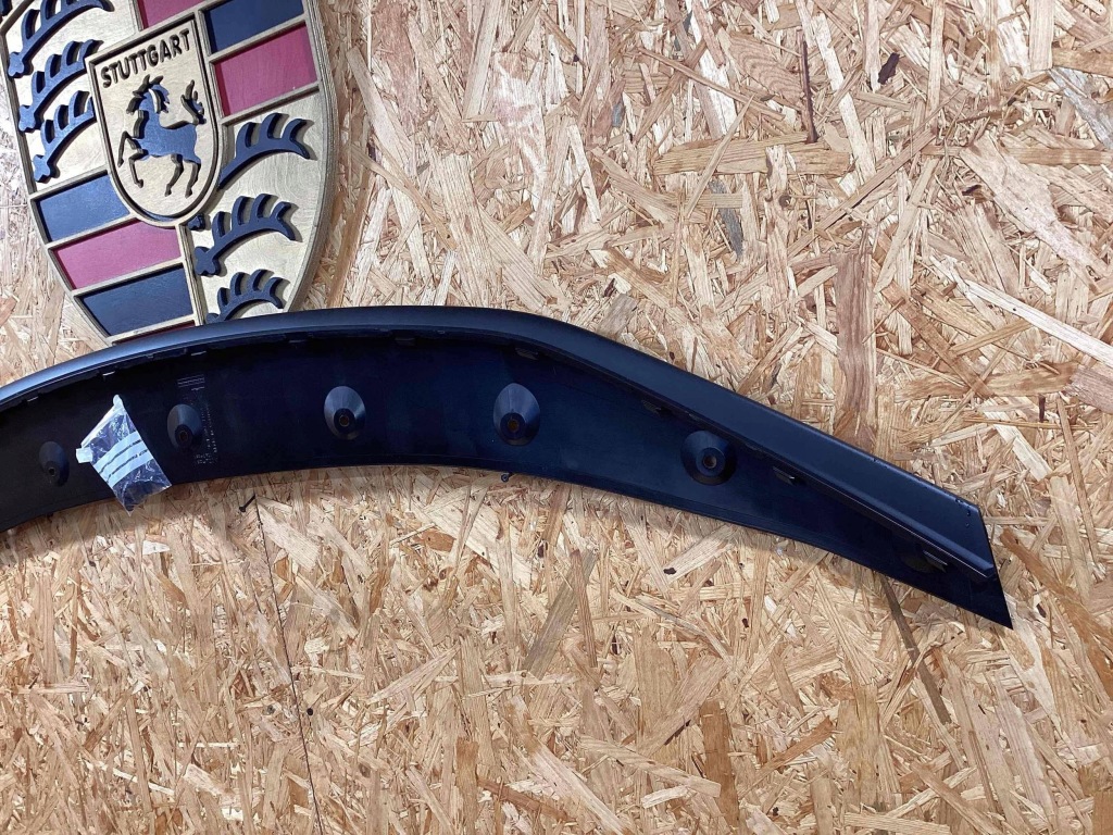 фото №8, Porsche 911 992 gt3 19- спойлер бампера передний 9gt807100b