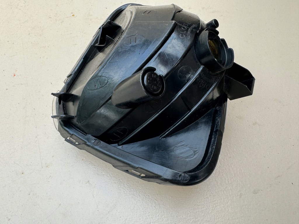 фото №10, Kia carens iv 4 13-16r протитуманна фара правий передній перед