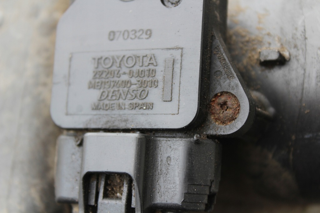 фото №10, Корпус фільтра повітря avensis t25 corolla verso ii 1,8 1,6 vvti