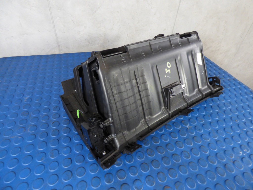 фото №5, Бардачок пассажира europa 84540-a6000 hyundai i30 ii