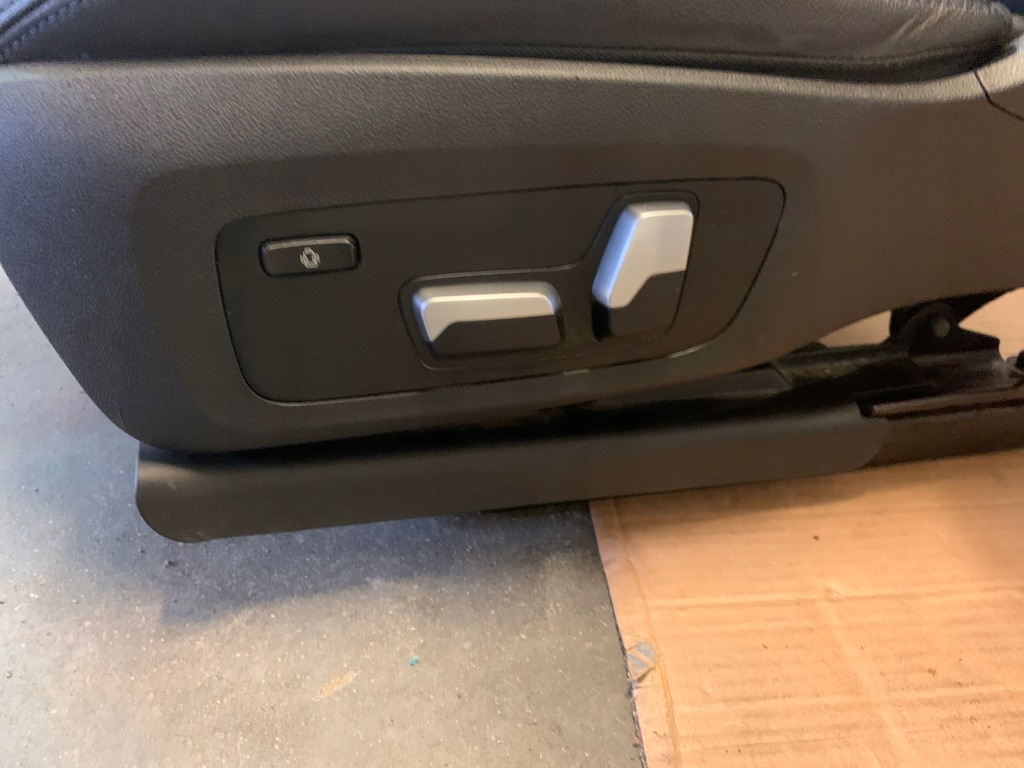 фото №12, Сидіння alcantara m-pakiet bmw 4 i4 g26 europa