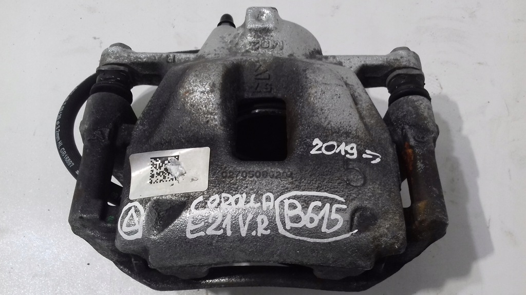 фото №1, Toyota corolla e21 суппорт передний правый перед 19-