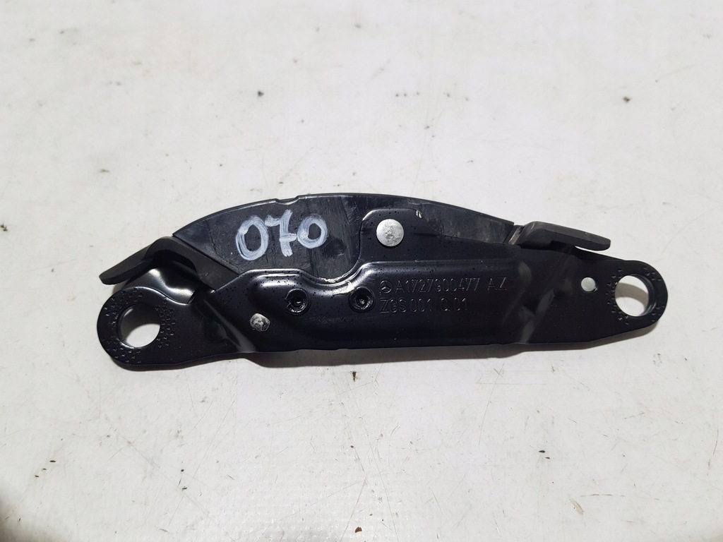 фото №1, Mercedes slk r172 кронштейн крыша замок правый 1727900477