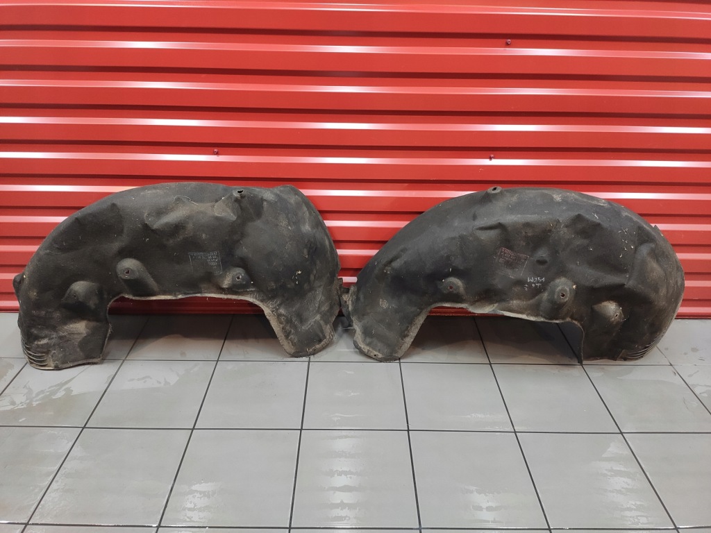 Купити Mercedes r-klasa w251 підкрилок задні комплектна  ліва праві задній оригінал bdb