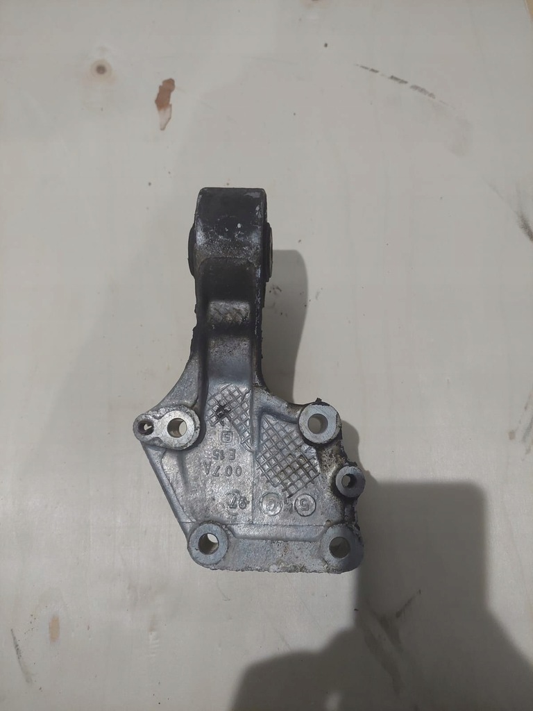 фото №1, Підпора піввісь peugeot 306 1.4 8v 1998r.