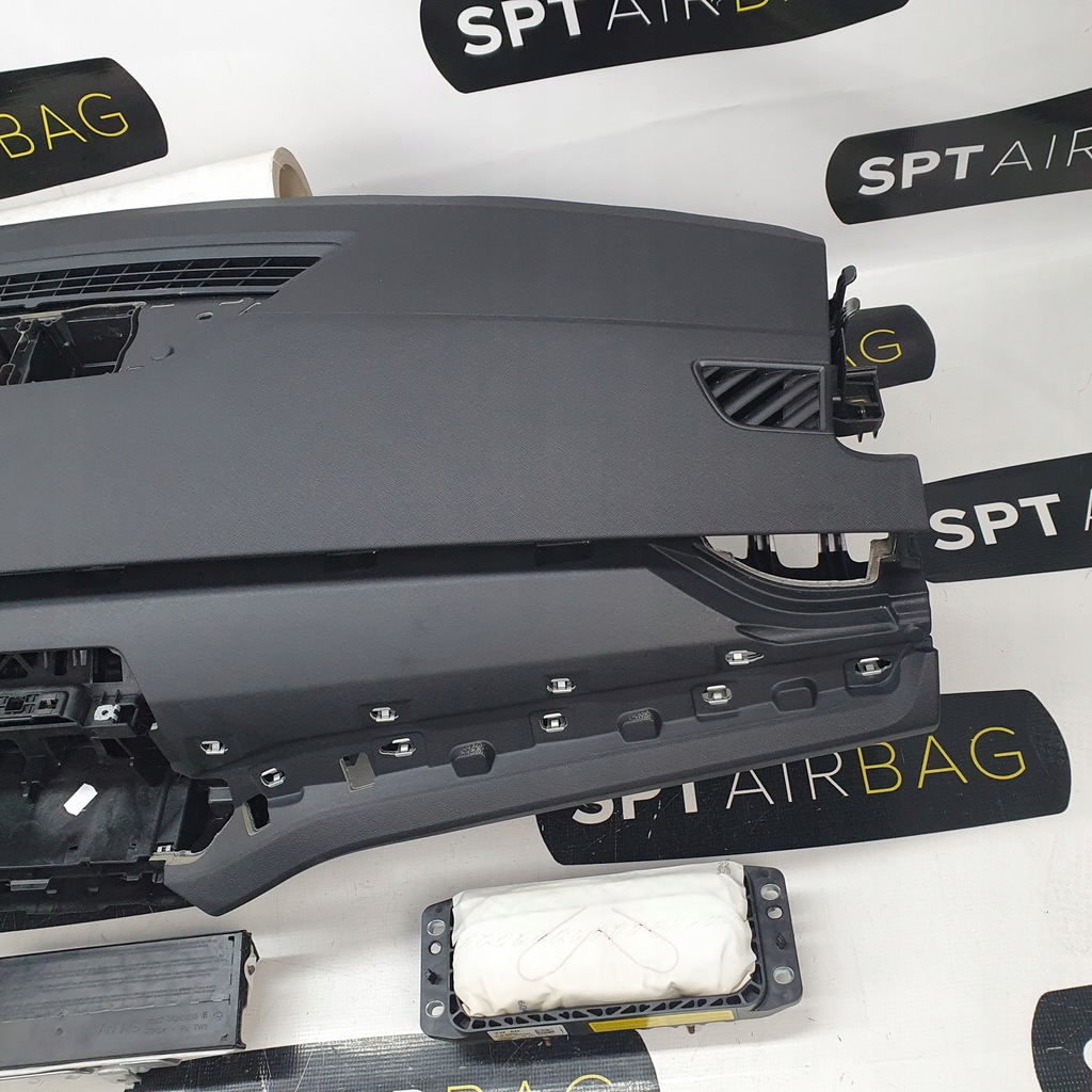 фото №5, Octavia iv приборная панель консоль подушки безопасности ремни подушка безопасности