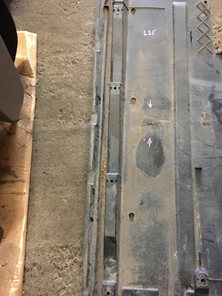 Купить Audi a4 b8 a5 защита плита пол подвеска левая