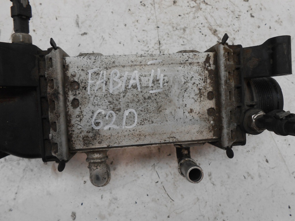 фото №9, Skoda fabia iii 1.4 tdi cus воздухозаборник интеркулер радиатор 04b145749k