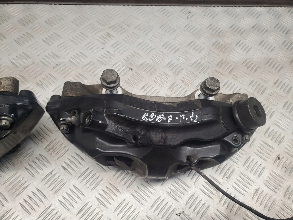 фото №11, Audi q5 sq5 80a615106bf комплект наборы тормозные диски, тормозные колодки, суппорты