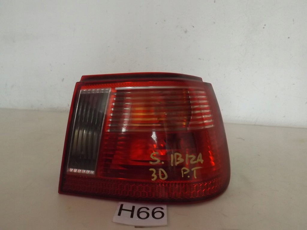 фото №1, Seat ibiza 2 лампа правый задняя