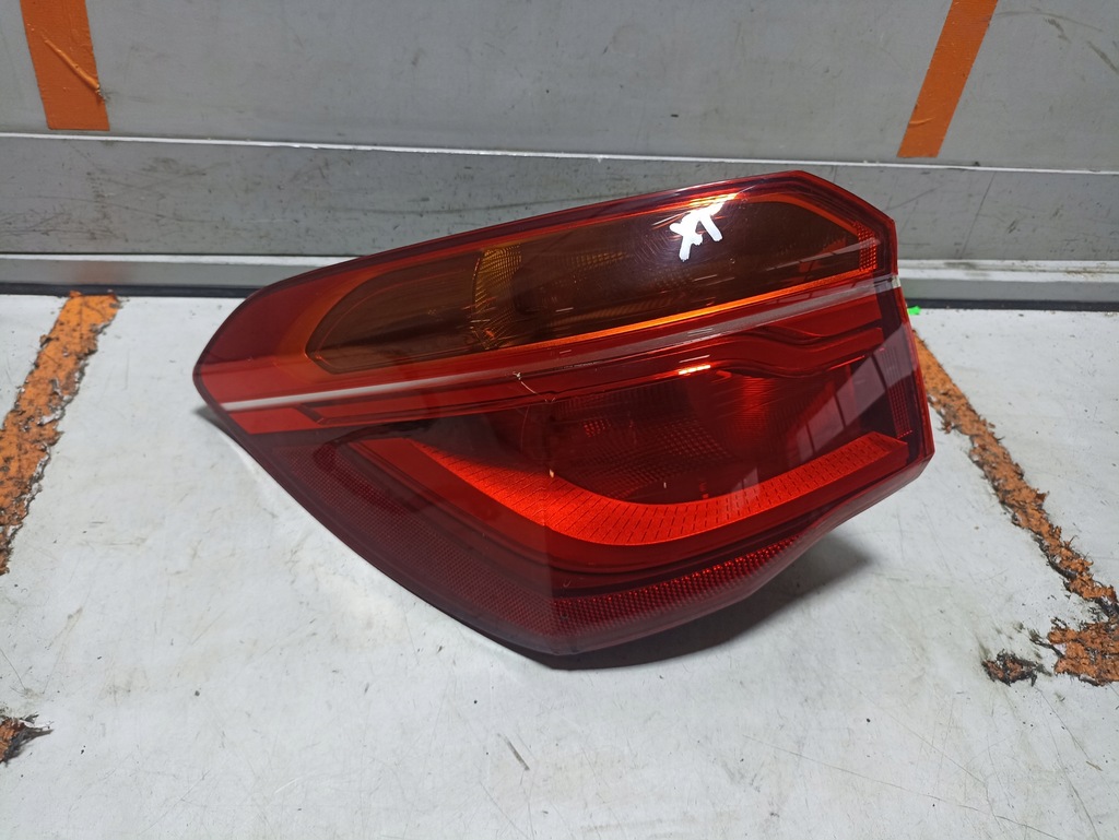 фото №1, Bmw x1 f48 лампа ліва задня задня 7488541