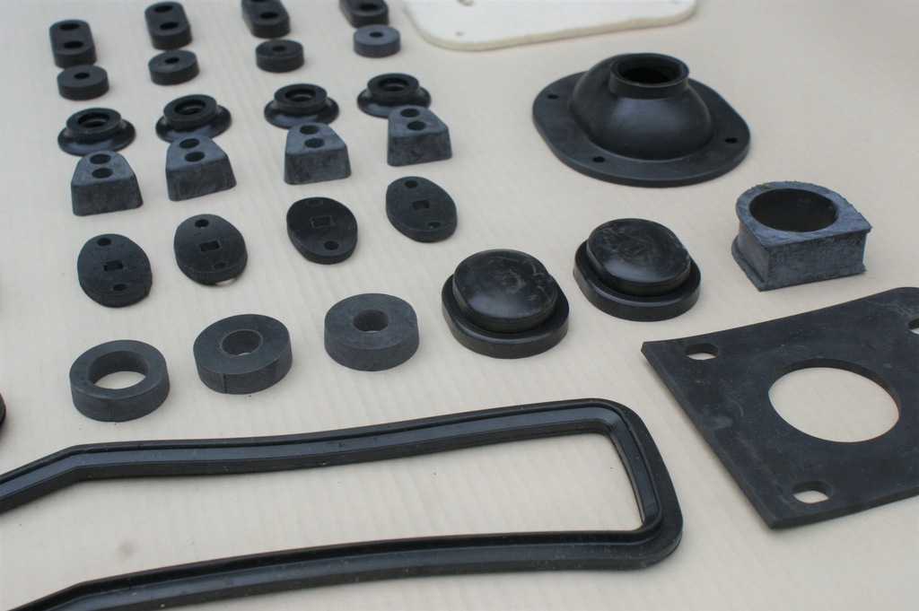 фото №10, Резиновый элемент втулка отбойник защита gaz 69a - большой комплект