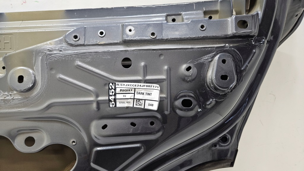 Дверь задняя задние правое tesla model x оригинал Доставка