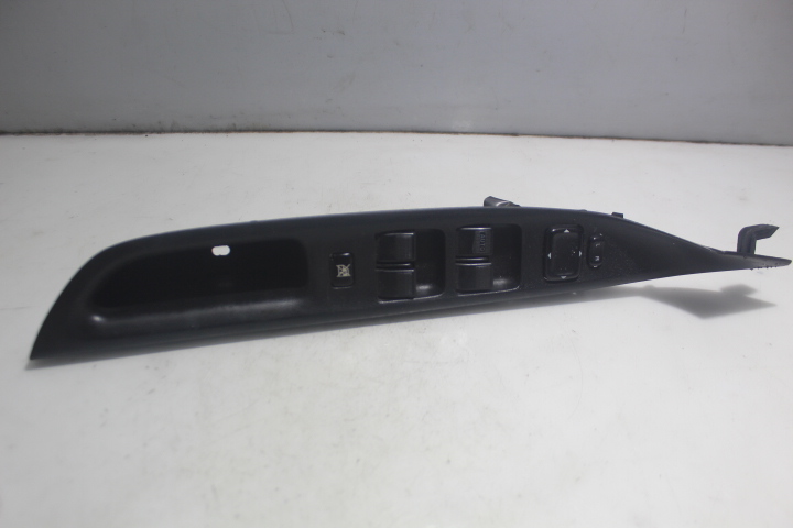 фото №1, Панель управление окон зеркал mazda 6 i