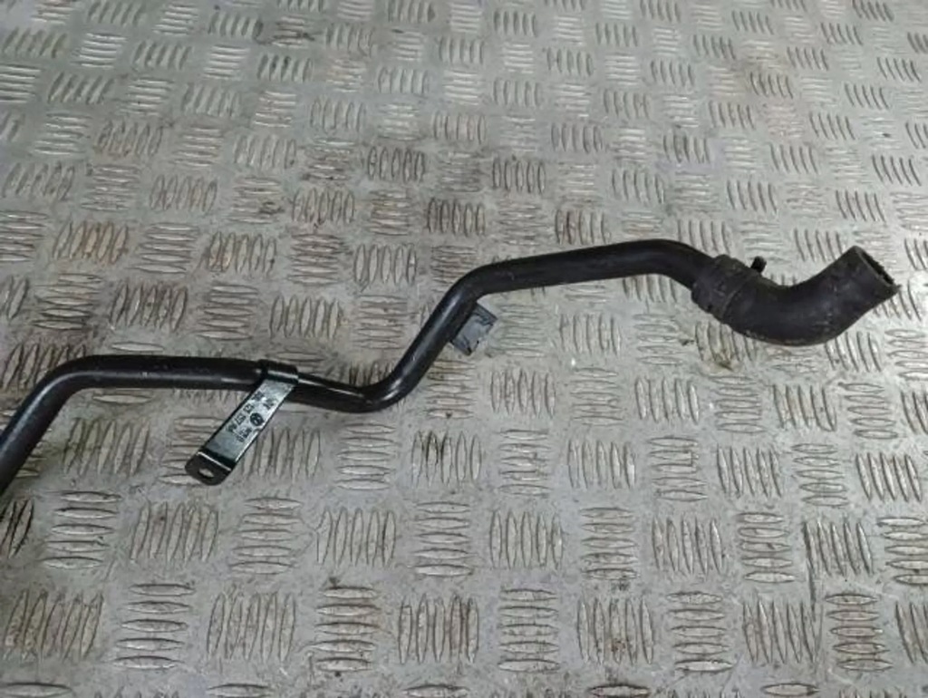 фото №3, Audi a4 b8 q5 8r труба шланг wody 03l121157aa