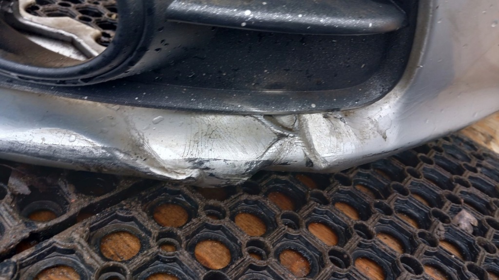 Audi a4 b7 lift s-line sedan бампер перед ly7w противотуманная фара с Разборки