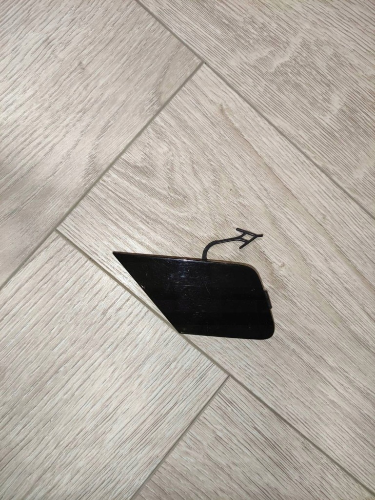 фото №1, Audi q7 4m заглушка фаркоп бампера перед 4m0807241e