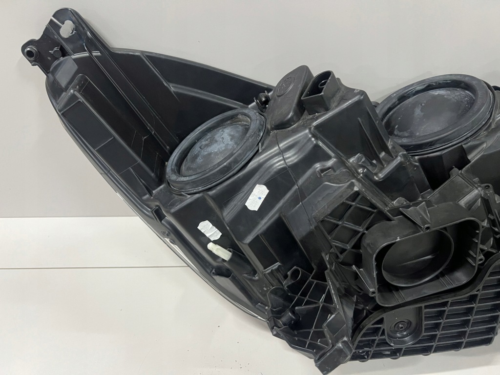 Фара передня ліва ford kuga mk2 рестайлінг  лінза led Зі Шроту