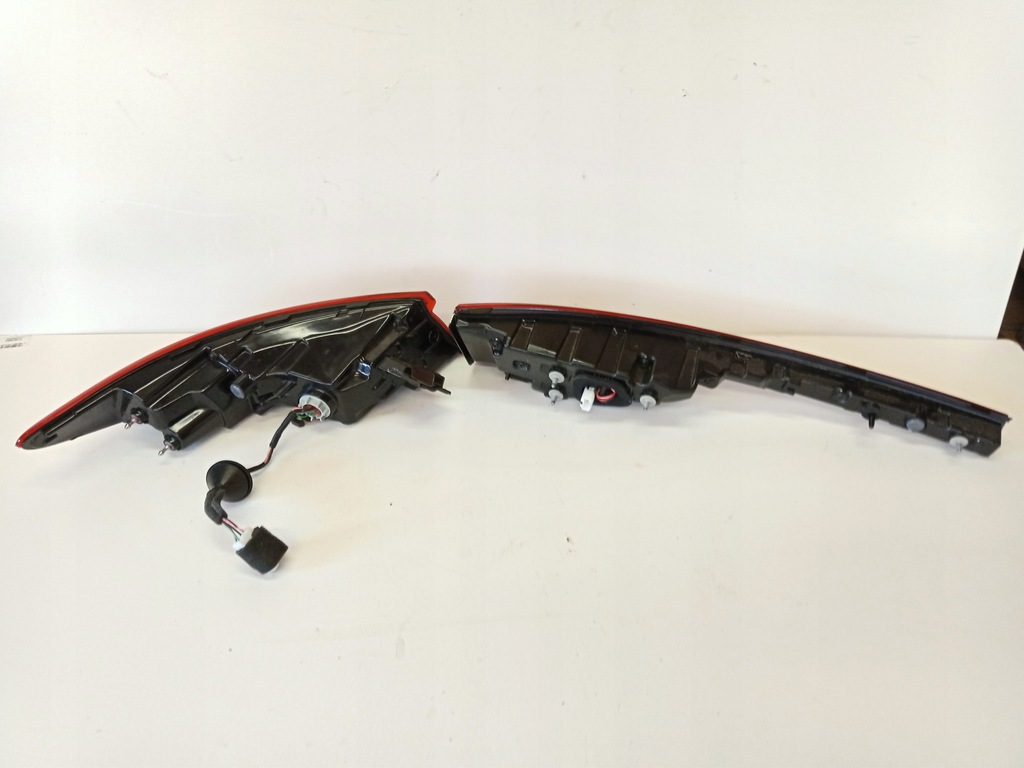 фото №9, Kia proceed iii lift лампа задняя комплект 4-szt 18-