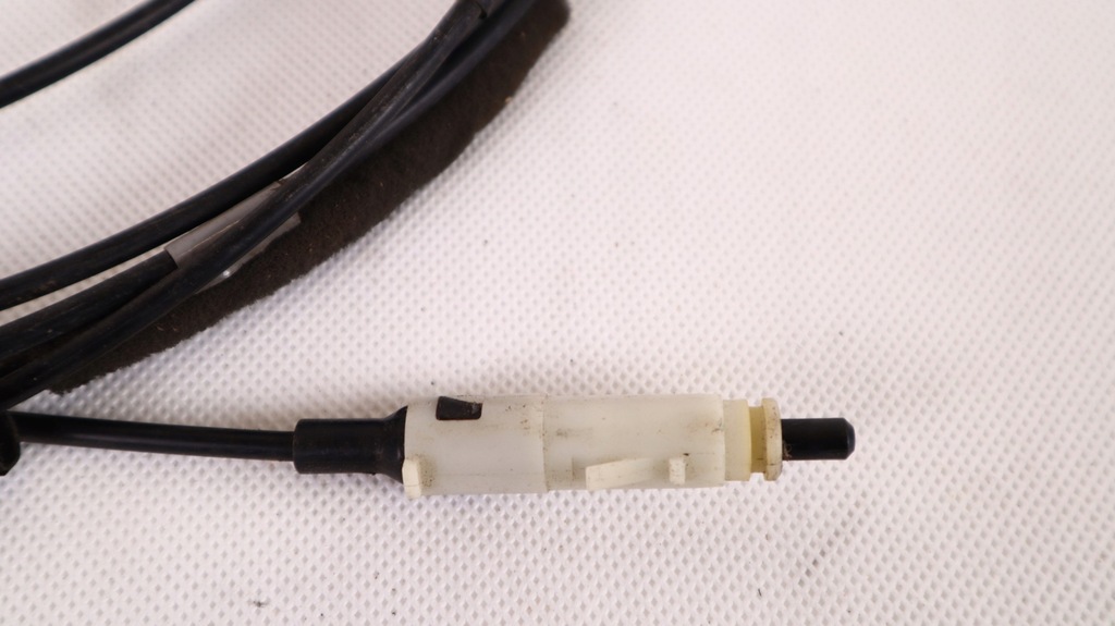 фото №6, Toyota land cruiser 200 трос тяга открывания крышка заливной топлива