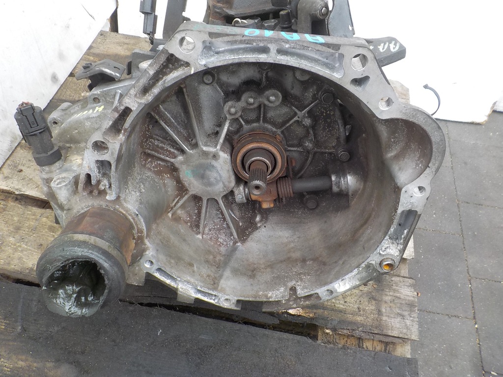 фото №11, Hyundai i10 15r 1.0 12v 67km коробка передач передач me1671pt me1671