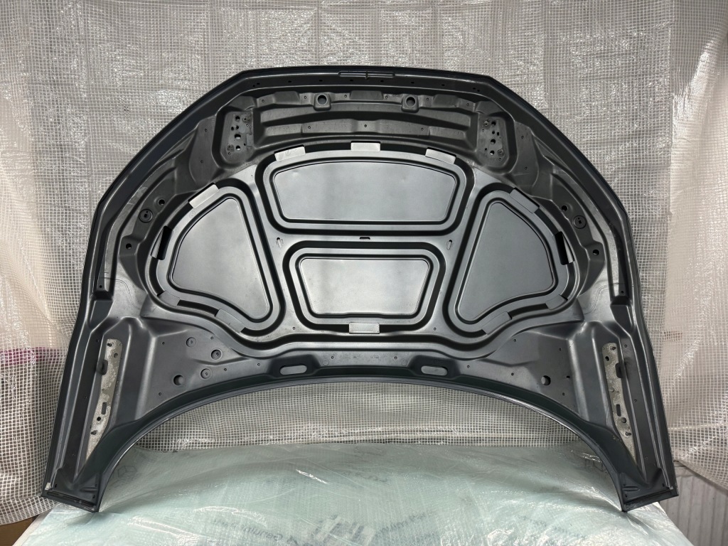 фото №4, Audi tt 8s0 15- капот