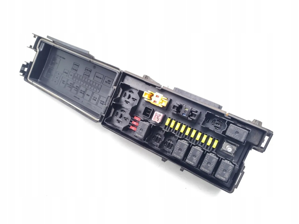 фото №1, Jeep commander рамка / модуль предохранителей 3.0 crd 4x4 дизель 04692087ab