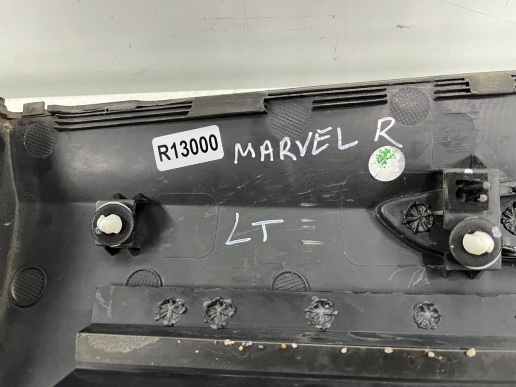 Молдинг mg rising marvel r 2021r.- ліва задня нижня накладка двері 10365417 Зі Шроту