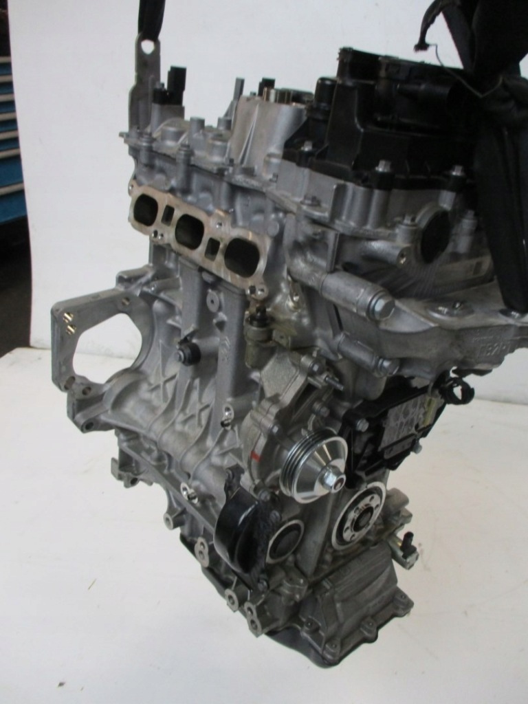 фото №1, Двигатель двигатель peugeot 2008 ii 1.2 thp 10xva8