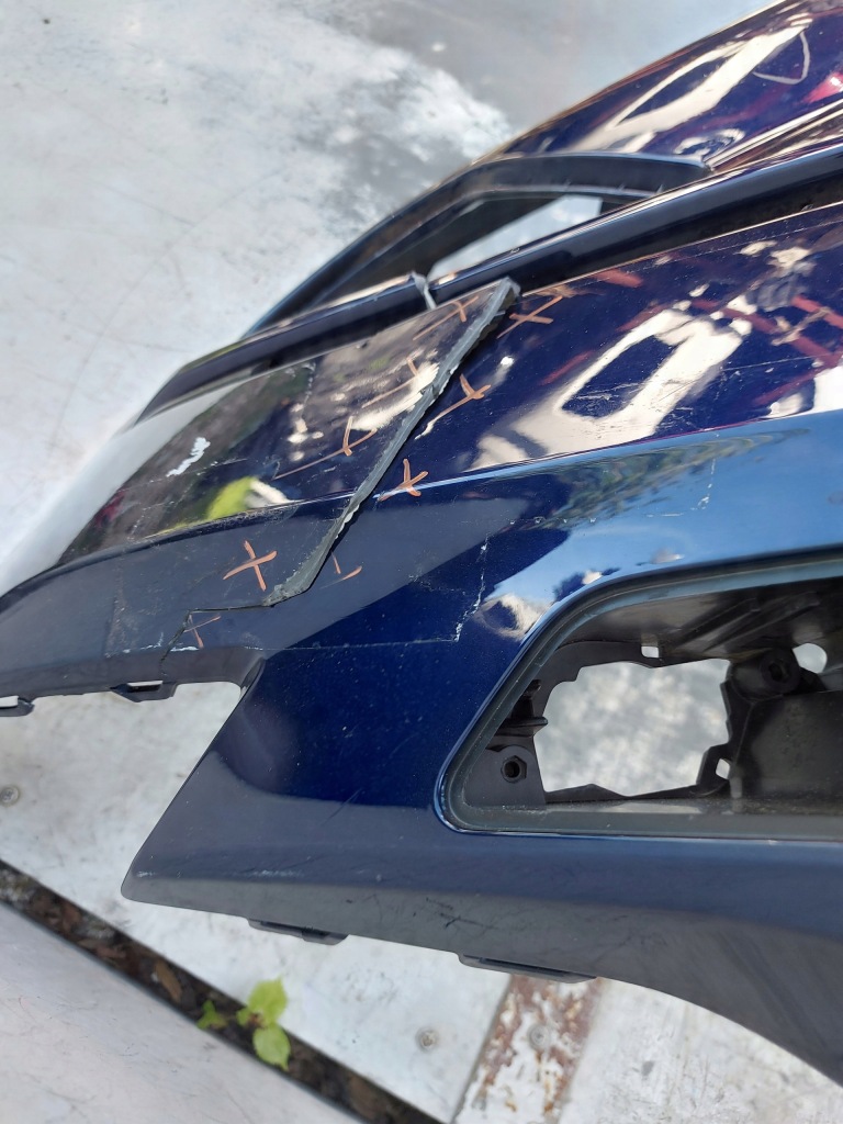 Купить Audi a3 8y0 20- бампер передний перед