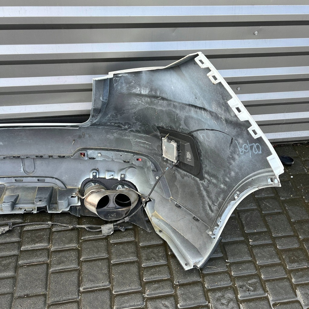 фото №9, Maserati levante бампер задняя задняя