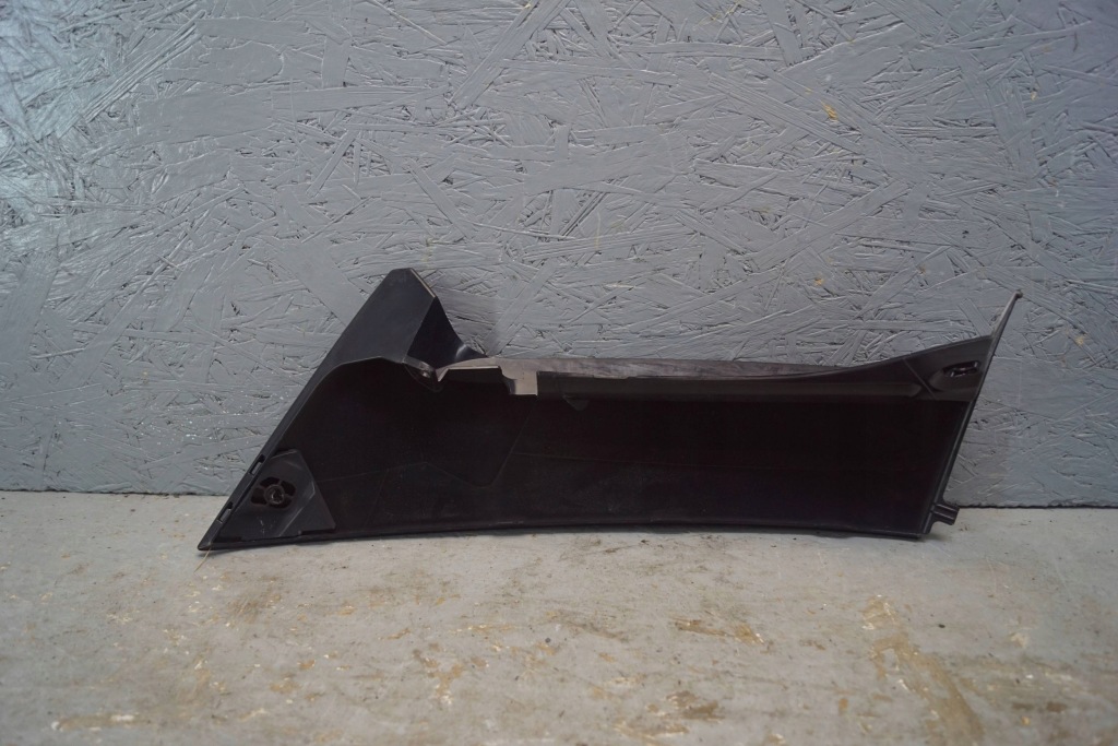 Smart fortwo ii 451 молдинг защита стойка правый задний  a4516901225 в Украине