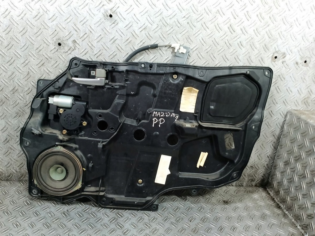 фото №1, Подъемник стекло правый перед mazda 2 3m71-a045h16-a