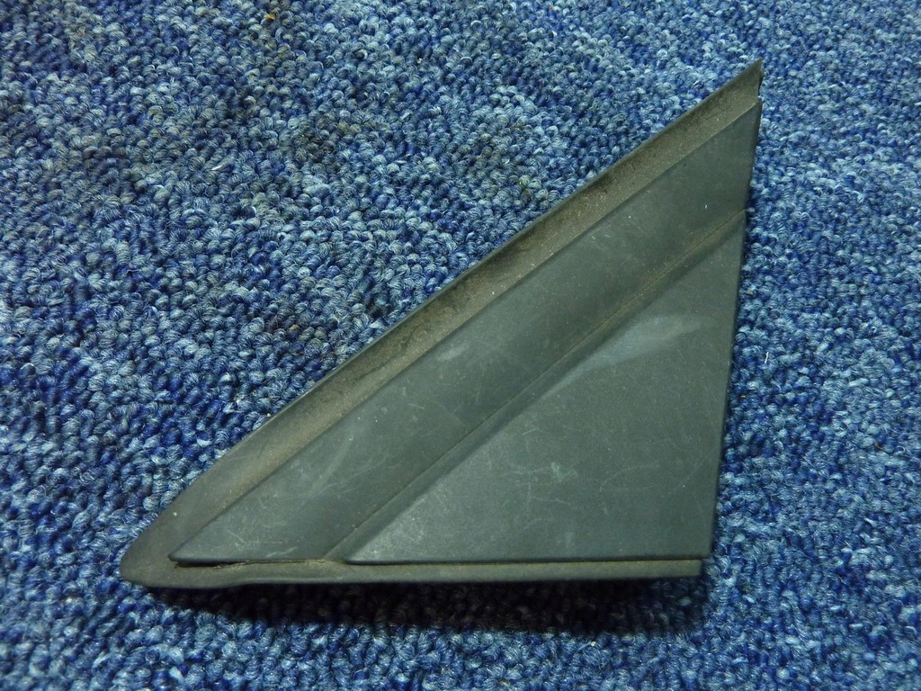 фото №1, Треугольник крыла lancia ypsilon 2003-2011r. левый