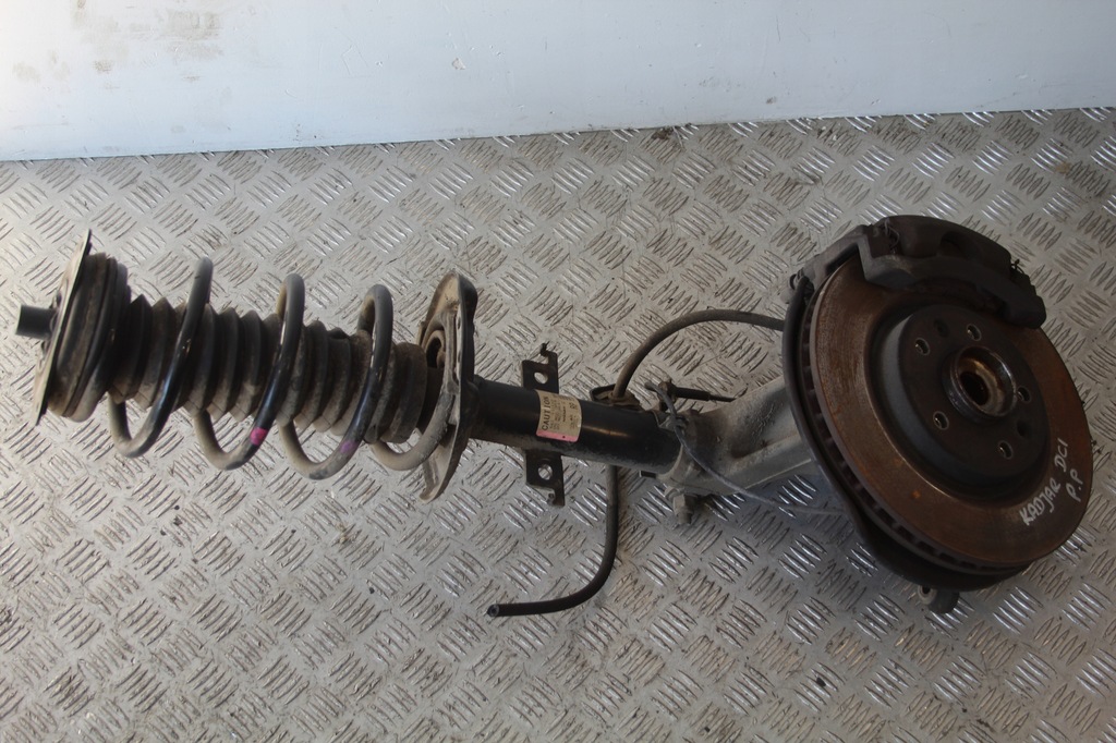 фото №1, Поворотний кулак амортизаторна стійка правий перед kadjar i 1