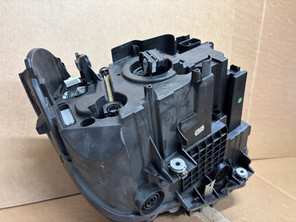 Купить Bmw x1 f48 рестайлинг  фара перед передняя левая европа full led 7472255 оригинал