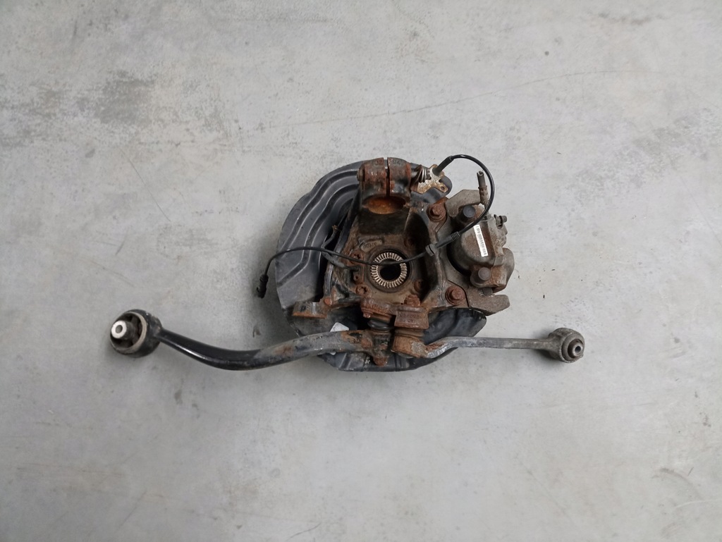 фото №6, Bmw f25 поворотный кулак диск рычаг правая 6855954