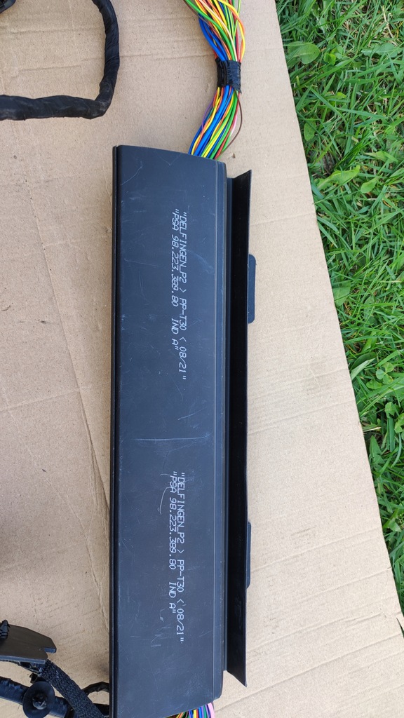 фото №4, Peugeot 2008 ii електропроводка салону