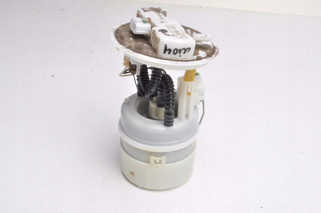 фото №4, Renault clio iv 1.2 насос топлива 172025354r