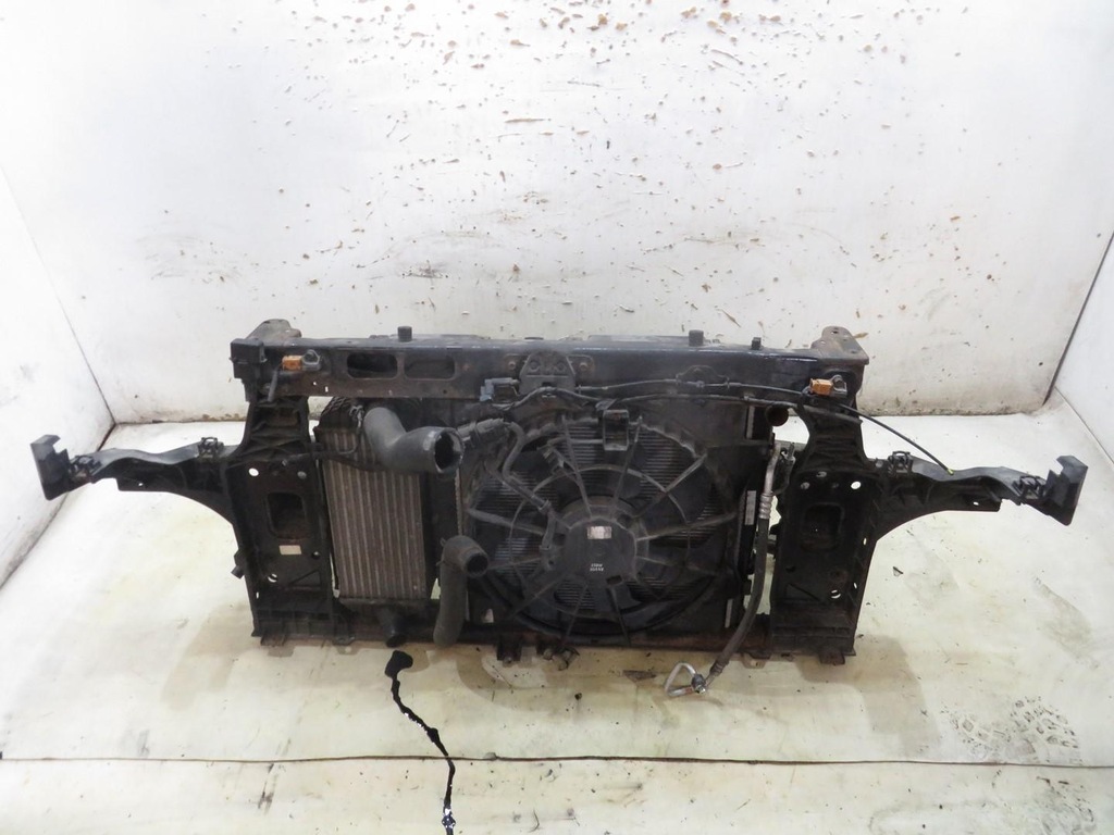 фото №11, Pas передний усилитель радиатор carens iv 1.7 crdi