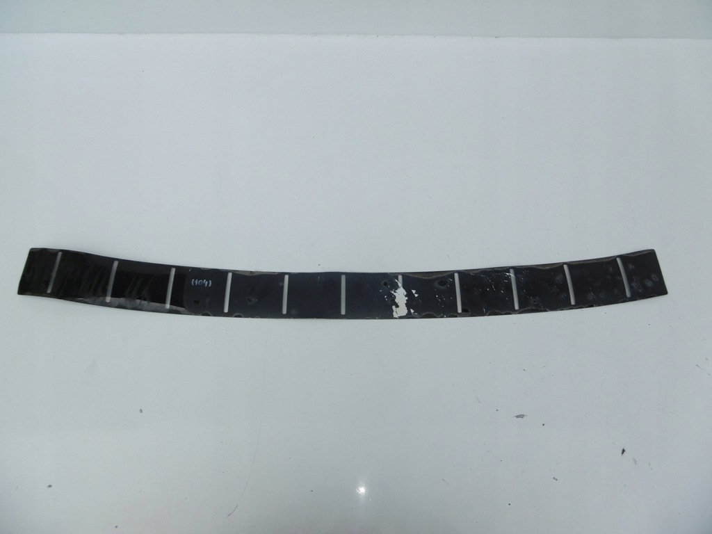 фото №8, Накладка наклейка бампера задняя lift volvo v70 iii