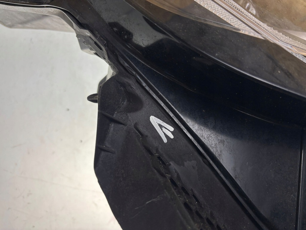 фото №4, Land rover range rover velar 2018 лампы передние