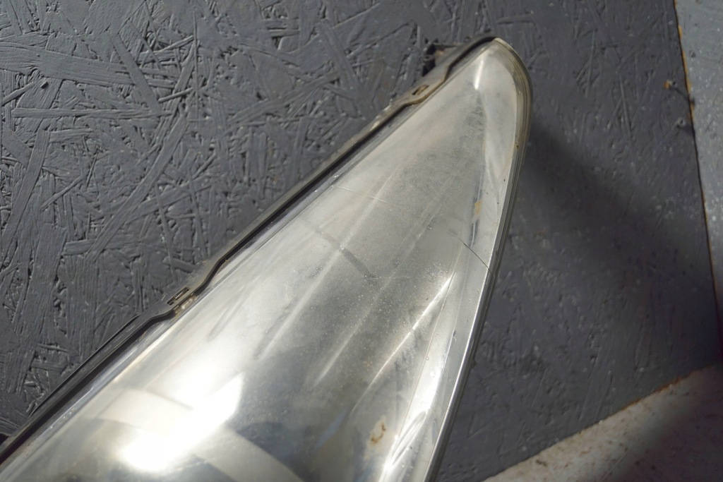 фото №6, Peugeot 3008 лампа левый перед s1664