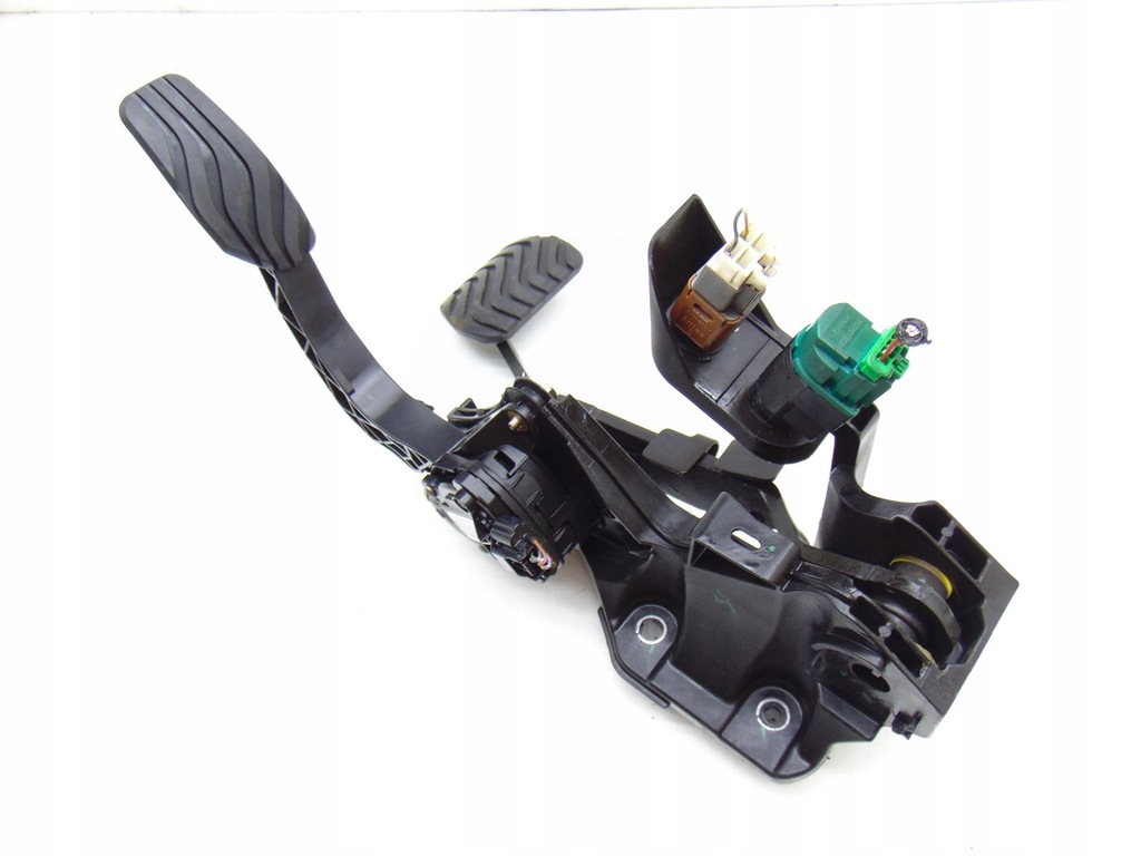 фото №3, Педаль тормоза газа 180100879r renault captur ii