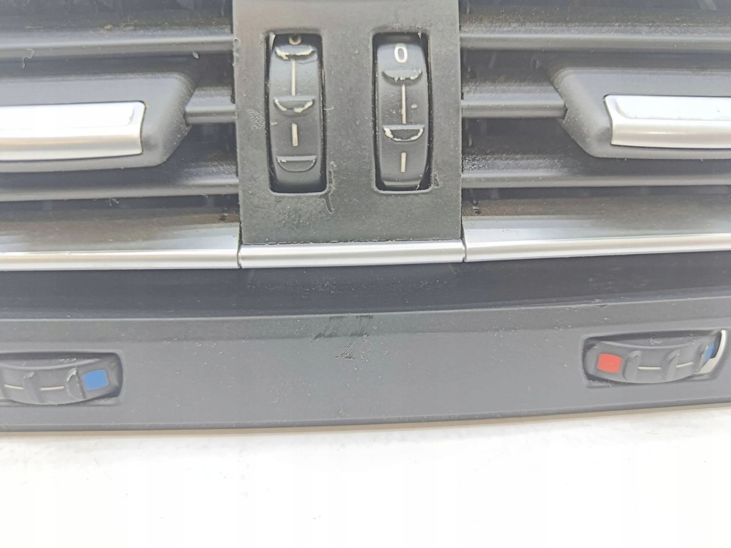 фото №6, Bmw 7 f01 f02 f03 f04 2014 решётка обдув задняя туннель среднего