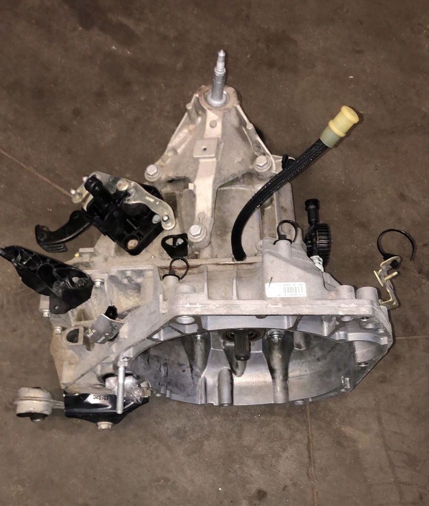 фото №1, Коробка передач передач механічна renault dacia sandero ii 320109079r jr5062
