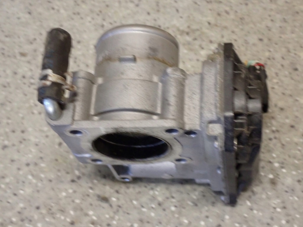 фото №5, Suzuki swift 1.2i mk7 10- дроссельная заслонка